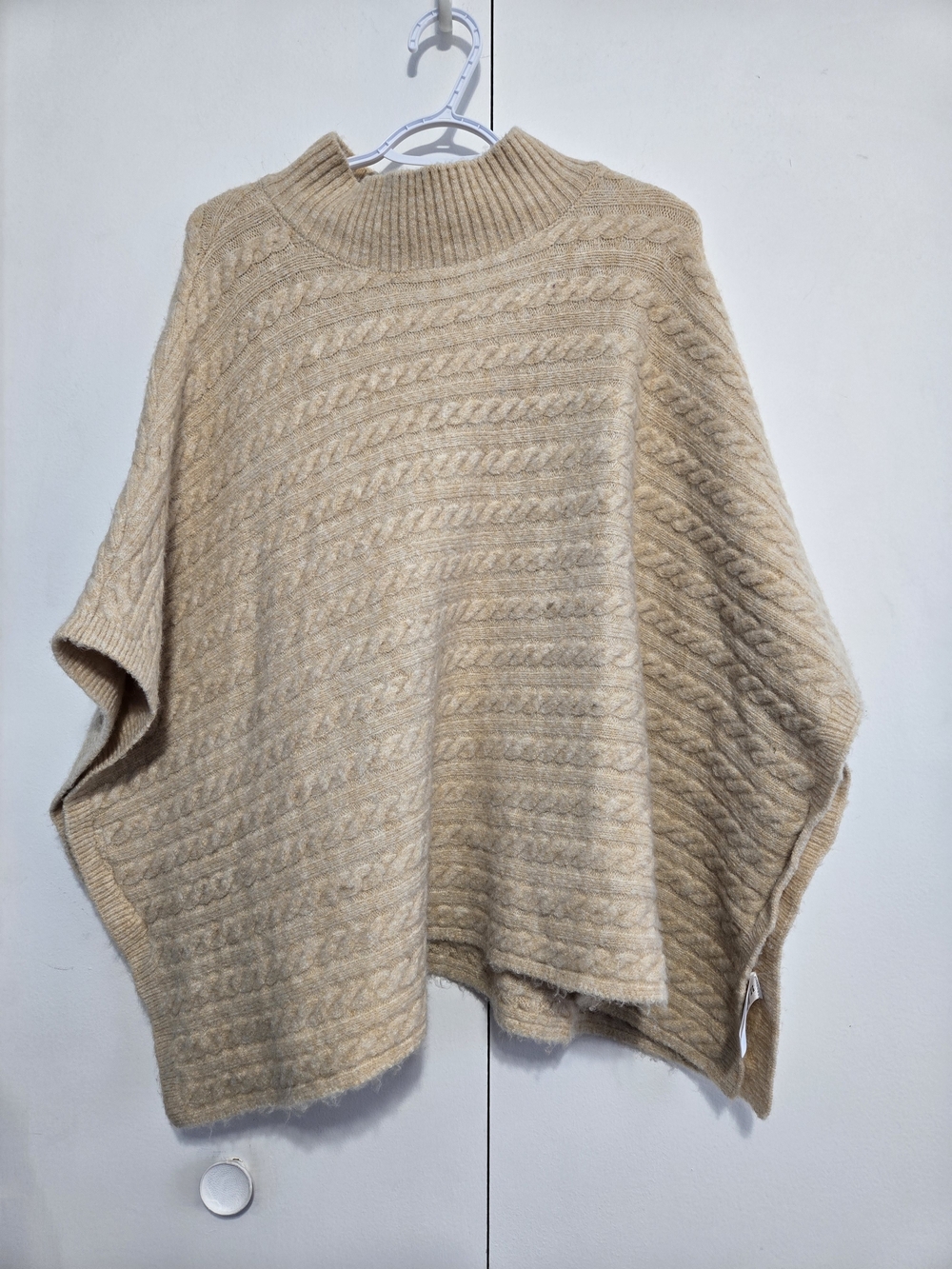 BeachLunchLounge Cable Knit Poncho Sweater XL 16/18 Beige Mock Neck
